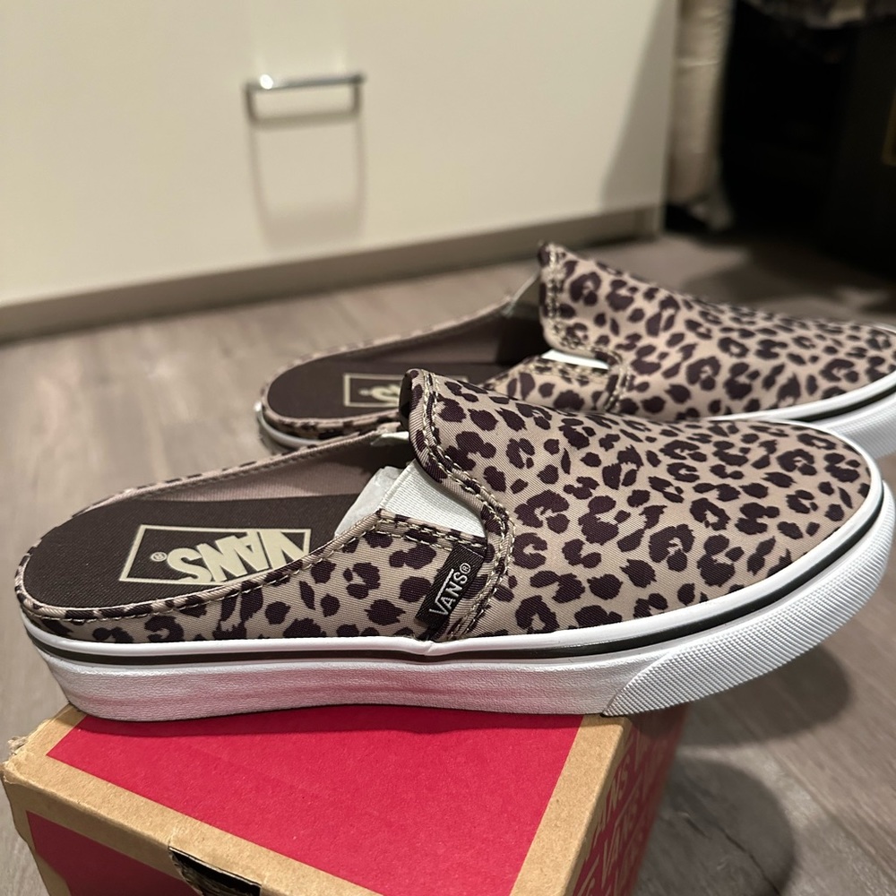 Vans size 6